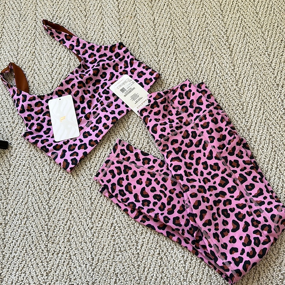 Fabletics Pink Leopard Bra/Leggings Set, Small NWT